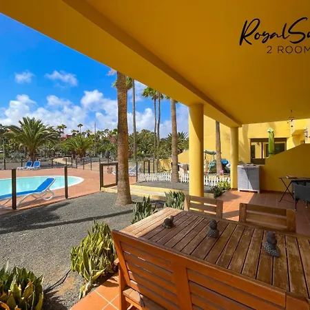 Apartamento B-rent Royal 2 Bed Pool Barbecue & Relax *